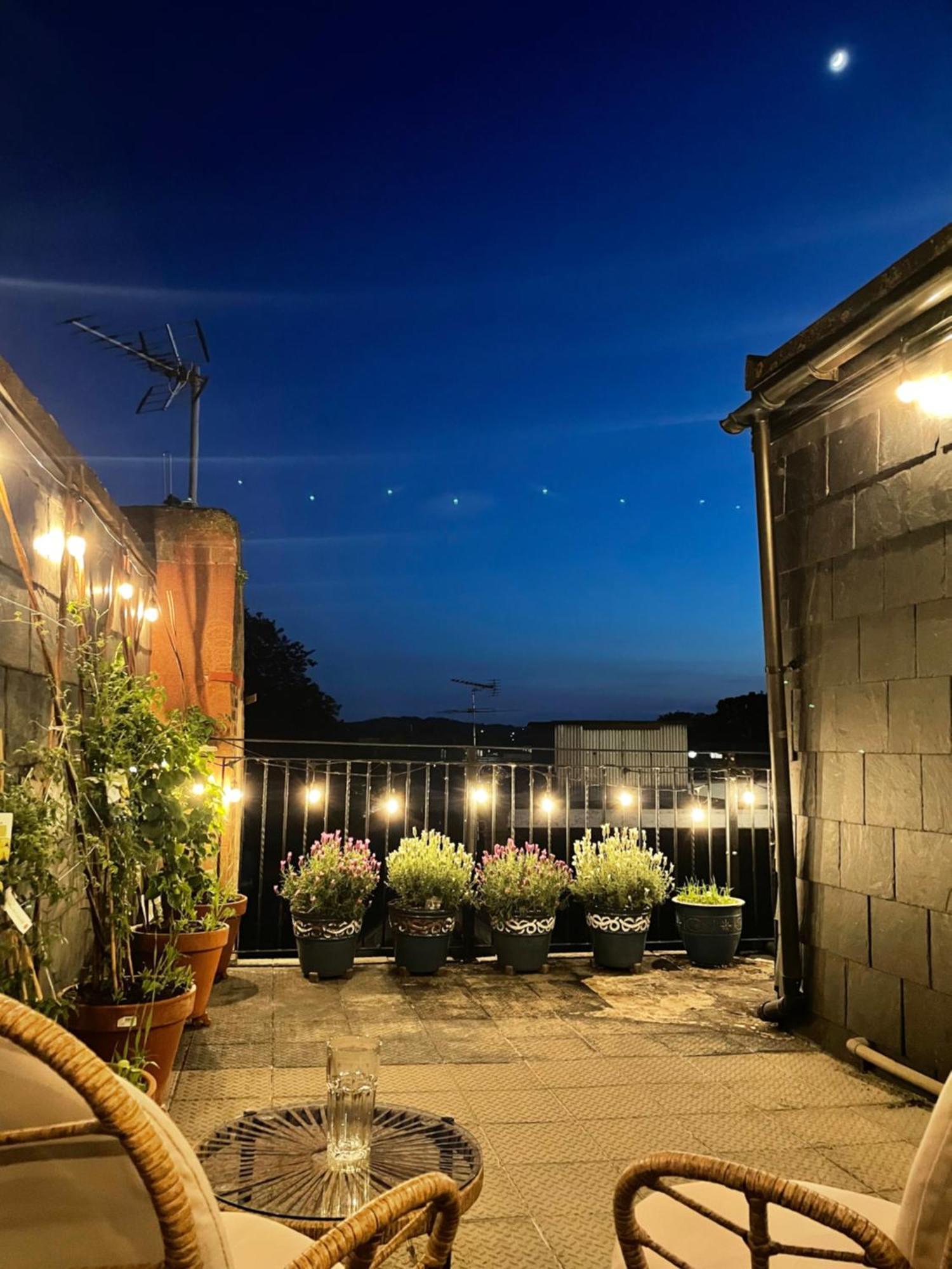 ウィンザーEpic Location, Views & Large Private Terraceアパートメント エクステリア 写真